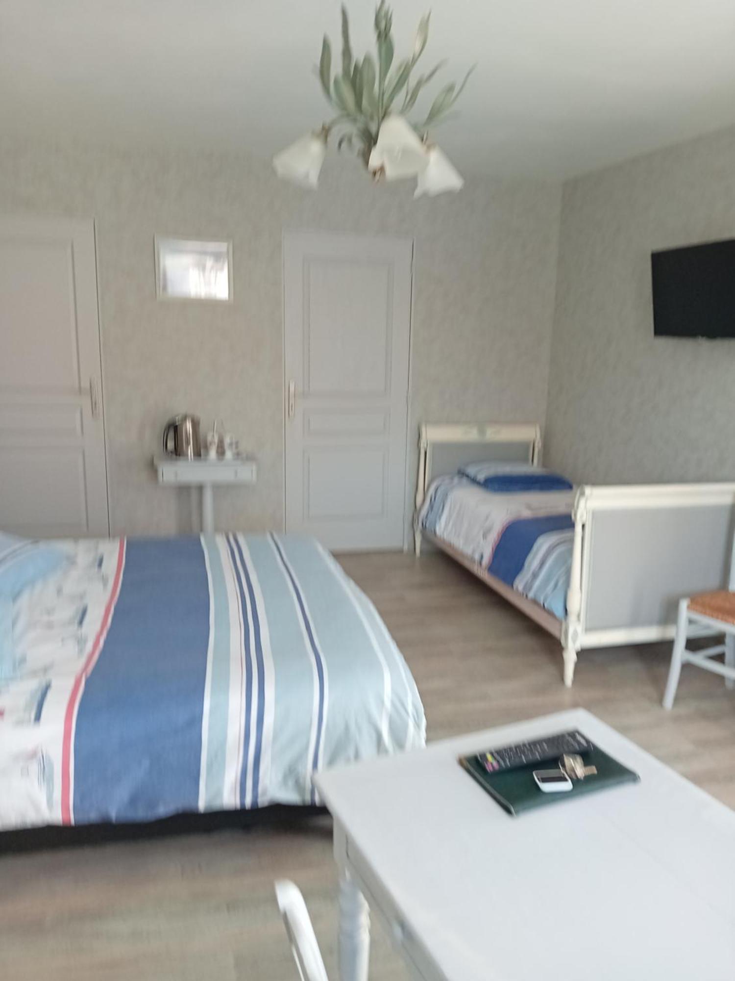 La Pecherie Bord De Mer ลาแปลน-ซูร์-แมร์ ภายนอก รูปภาพ